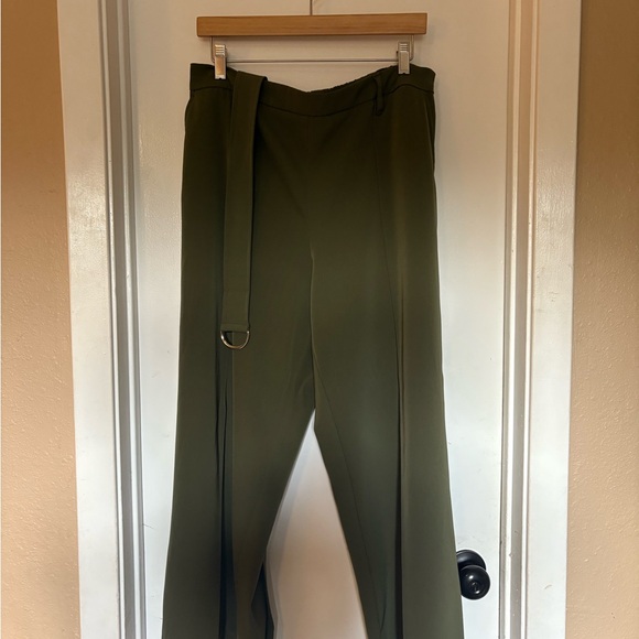 Nicole Miller Olive Green Trousers - Picture 1 of 3